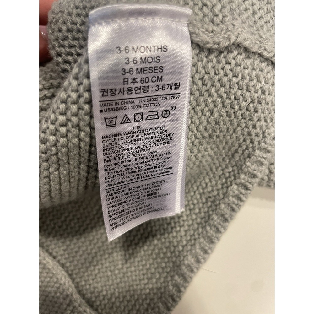 Baby Gap Grey Button Up Bear Hood Cardigan Knit Sweater size 3-6M - Picture 5 of 6